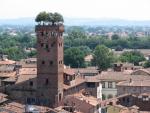 Garden tower in Lucca